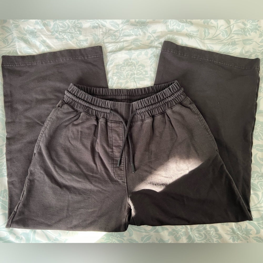 Richer Poorer Cropped Sweat Pants